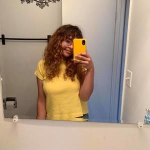 Meet your Posher, Casey